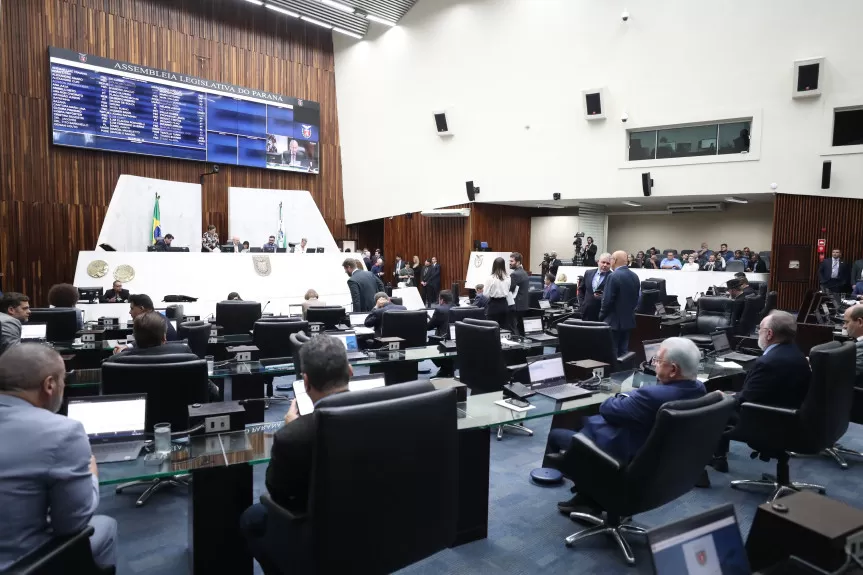 Aprovado Programa Paraná Amigo da Pessoa Idosa de atendimento e concessão de bolsas para público 60+ e cuidadores