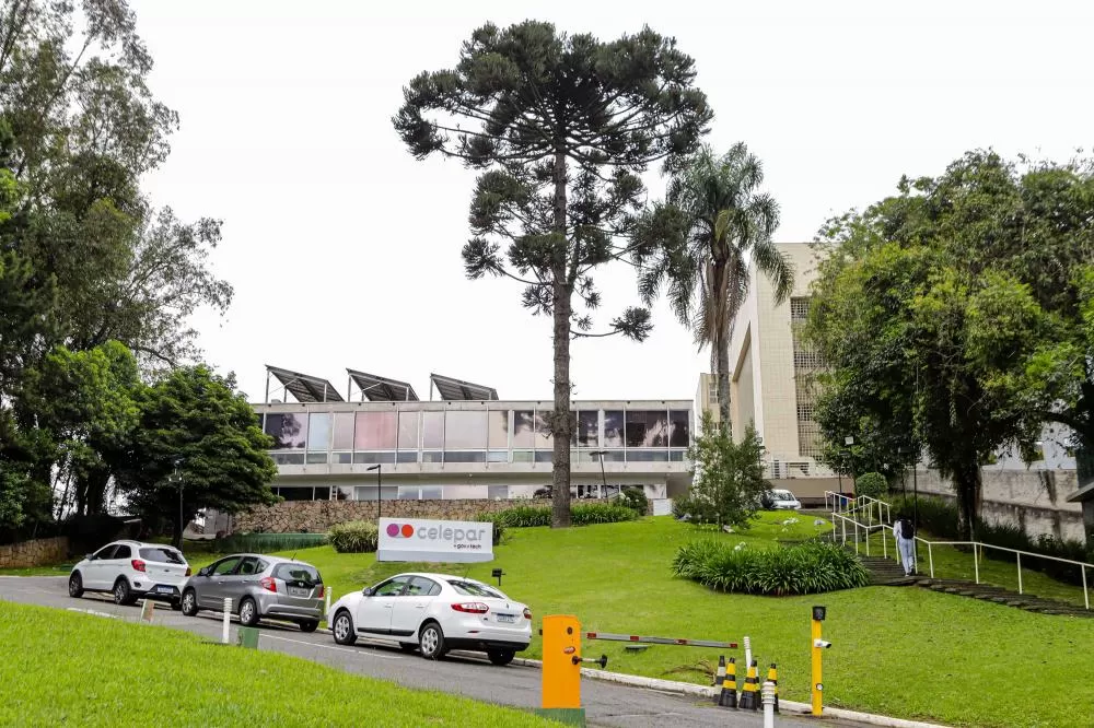 Governo do Estado envia para Assembleia projeto de desestatização da Celepar Foto: Roberto Dziura Jr/AEN